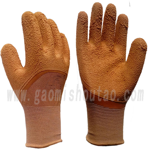 13針尼龍半掛發(fā)泡手套 乳膠3/4浸膠 咖啡色(圖1) 13針尼龍半掛發(fā)泡手套